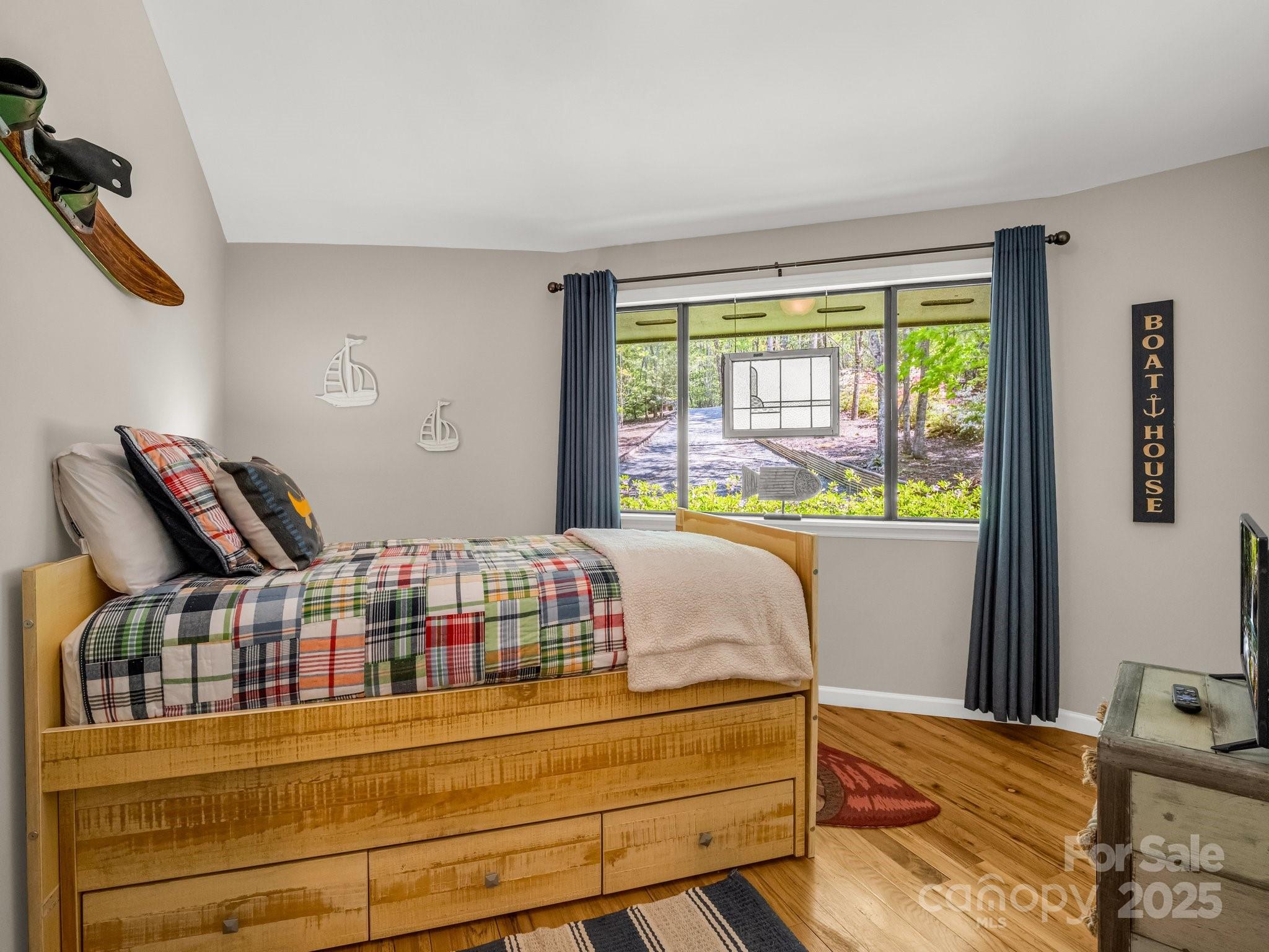 Rumbling Bald on Lake Lure - Residential