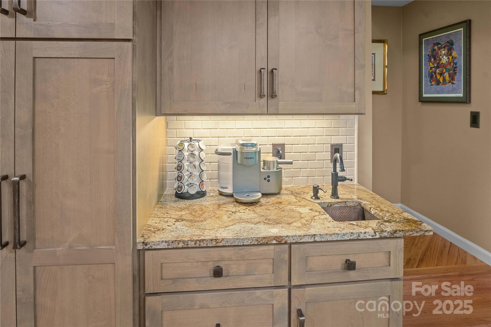 Snaffles - Residential