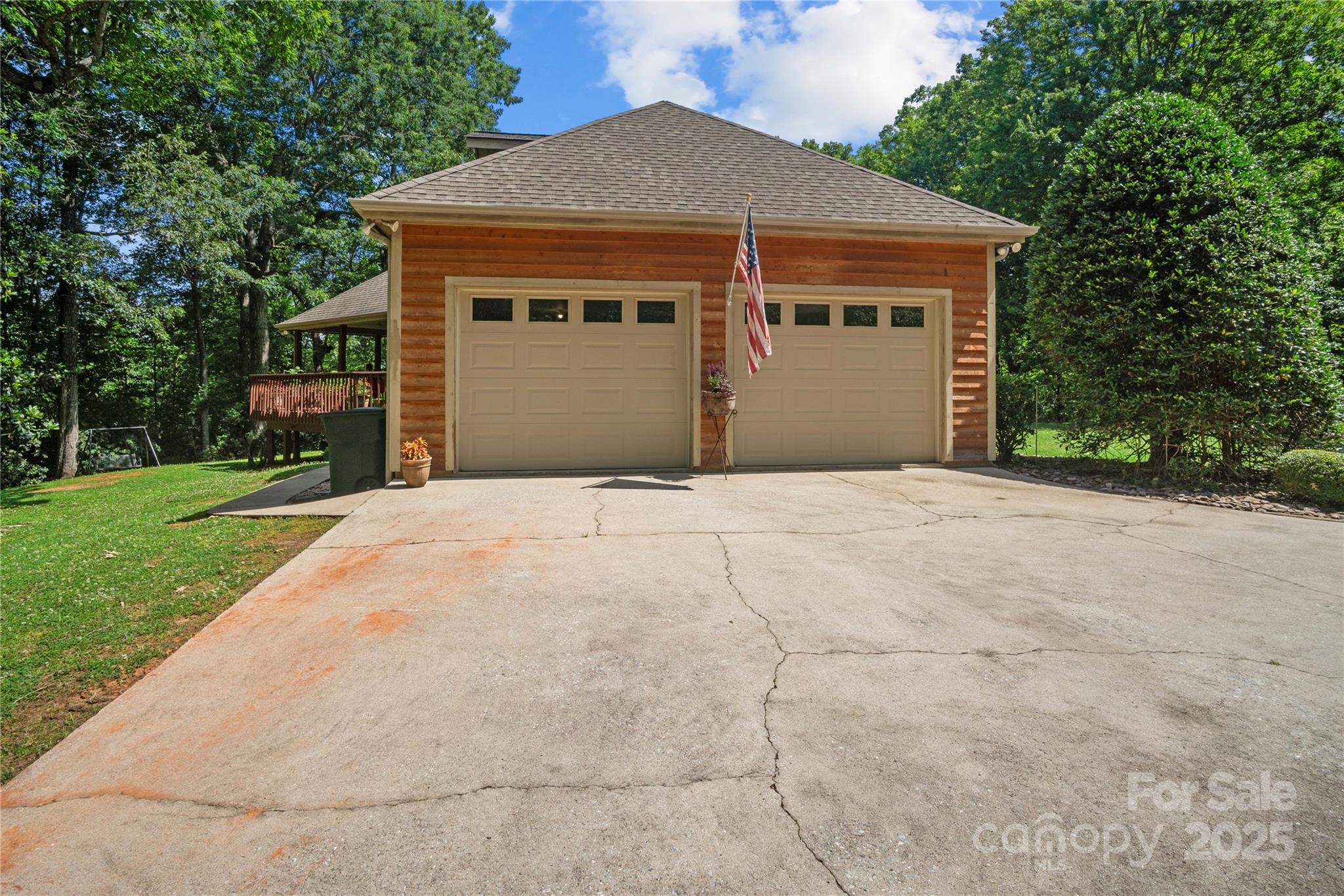 Snaffles - Residential