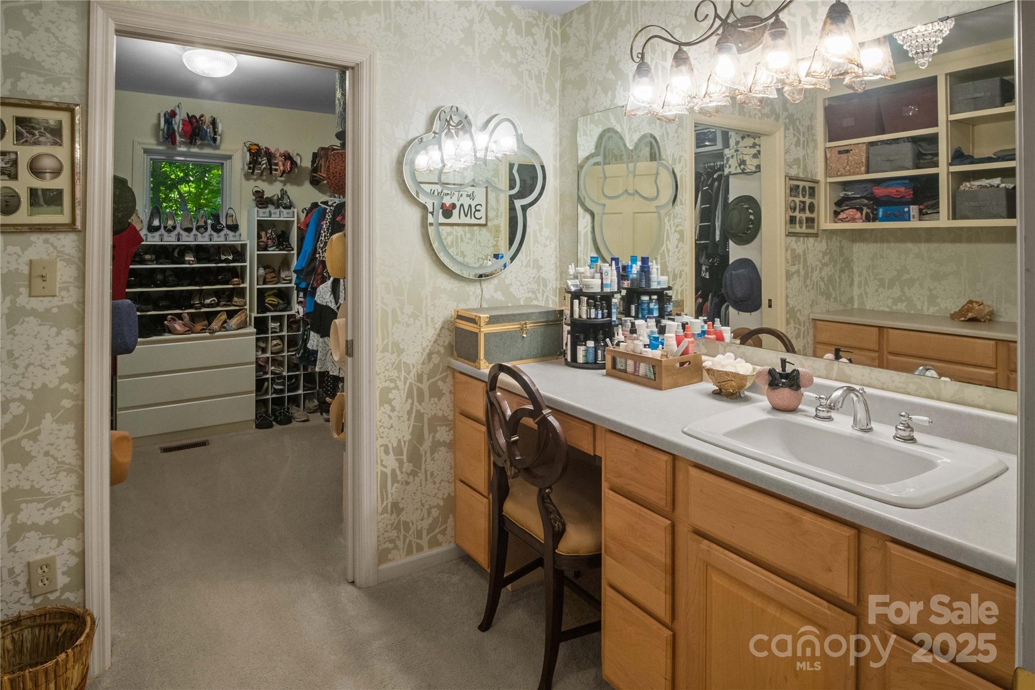 Snaffles - Residential