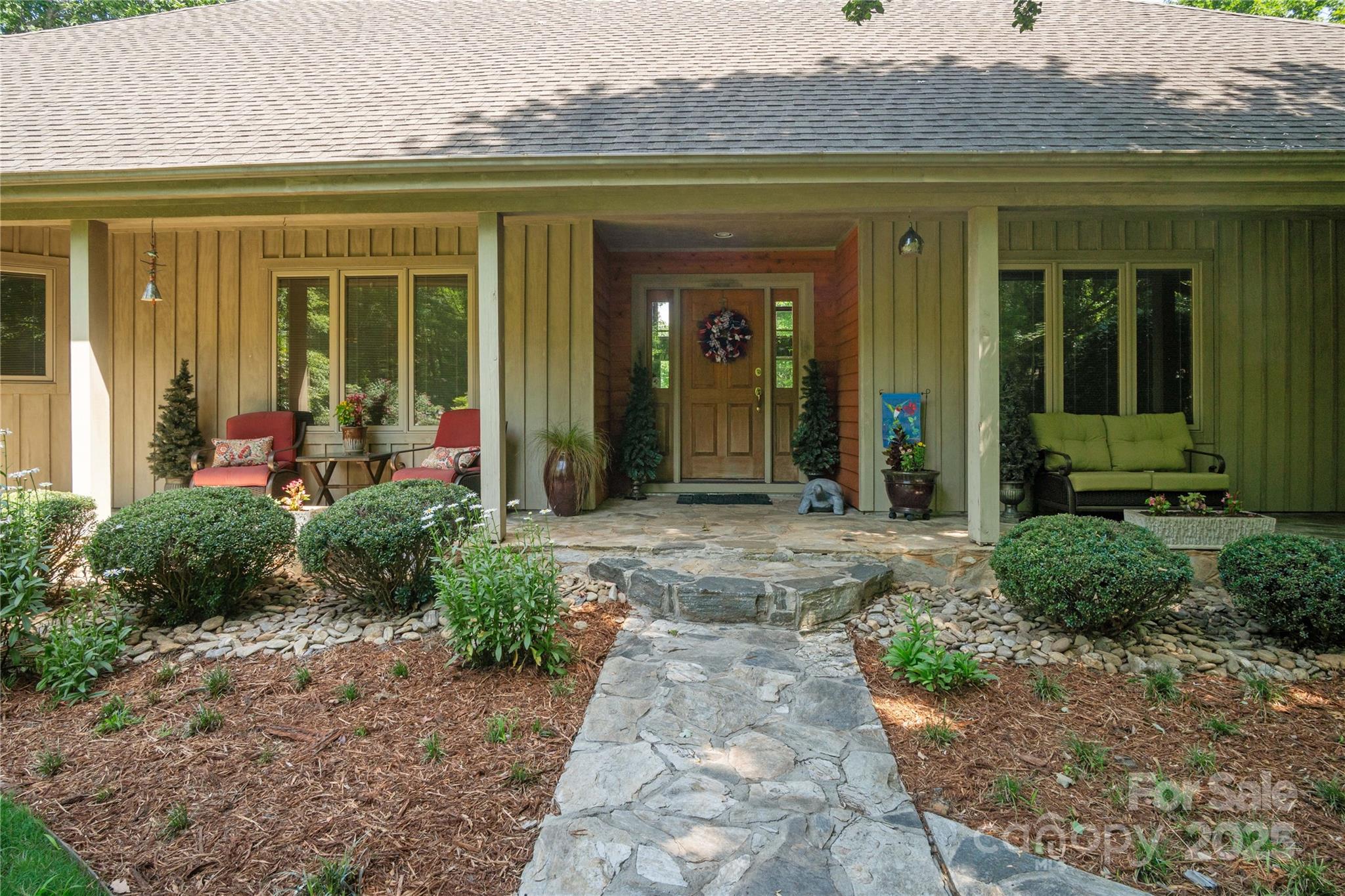270 Foxwood Drive