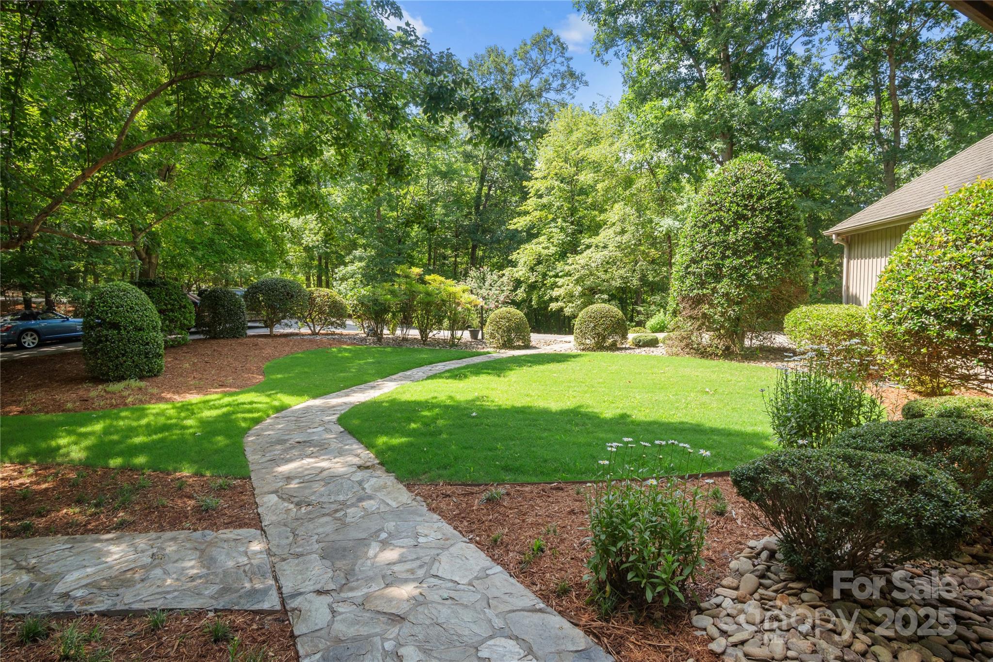 270 Foxwood Drive