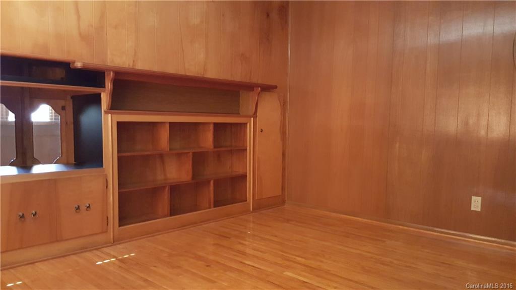 Briarwood Acres - Residential