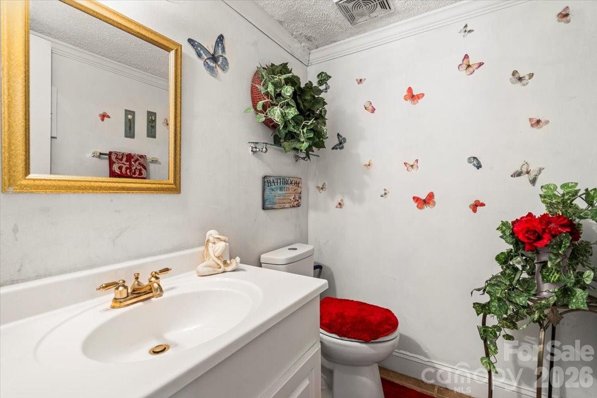 Four Seasons - Residential