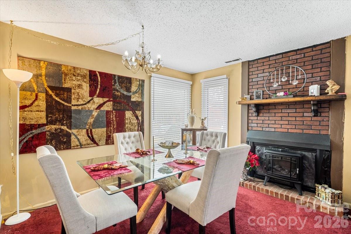 Four Seasons - Residential