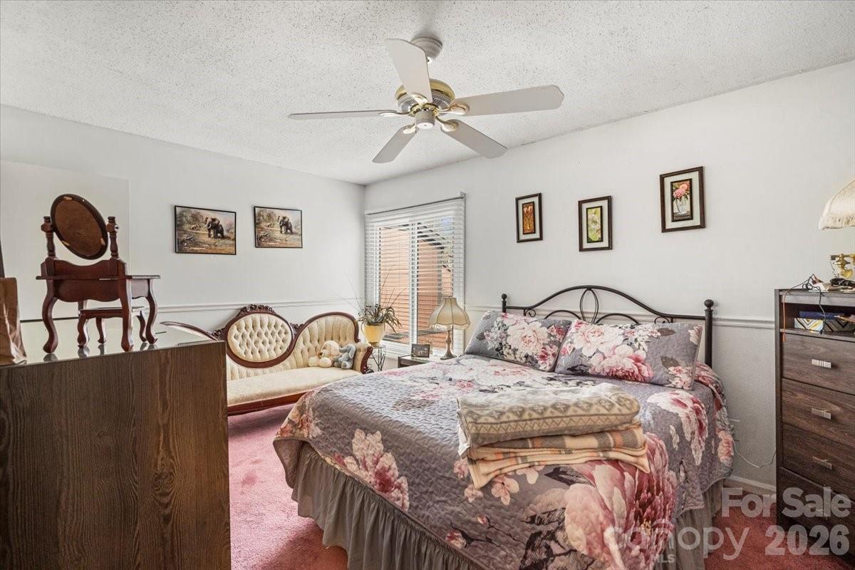 Four Seasons - Residential