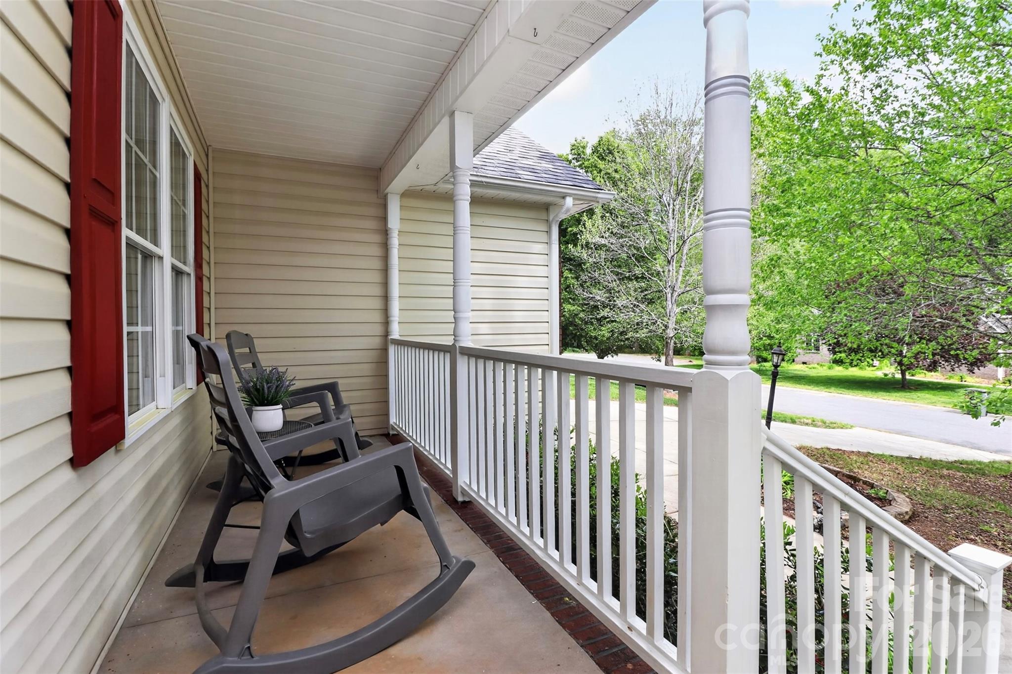 313 Brightwood Court SW