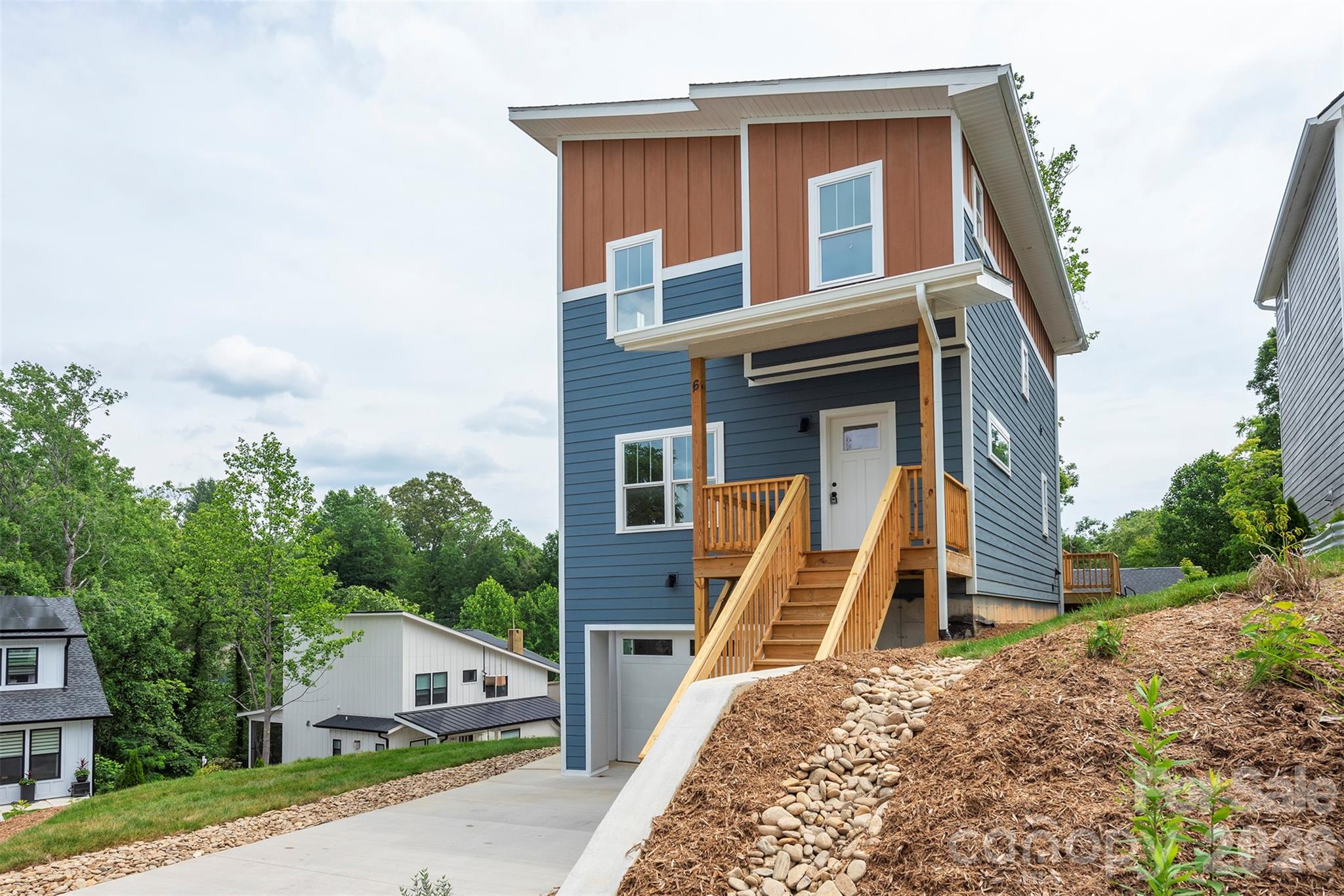 6 Berry Crest Lane