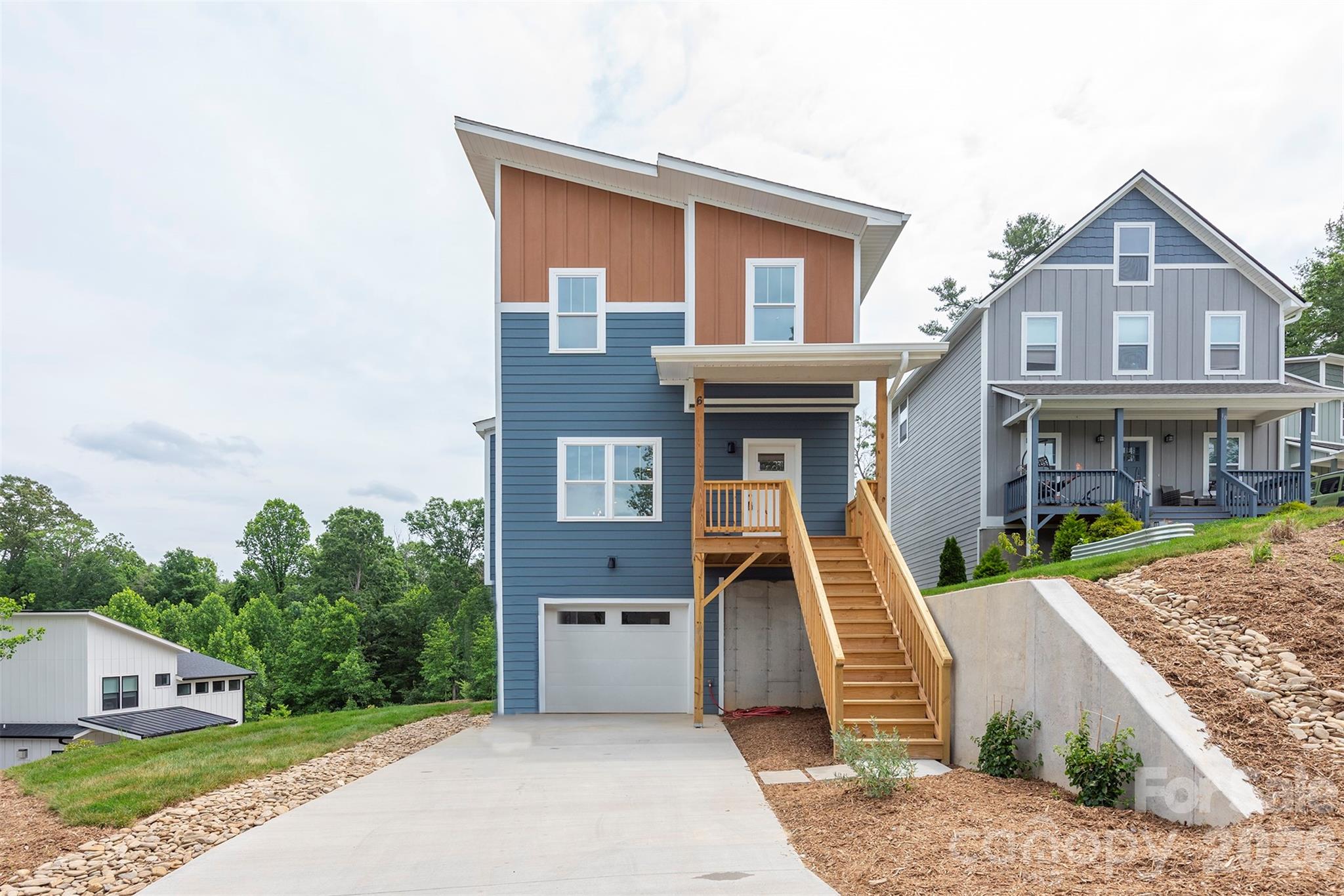 6 Berry Crest Lane