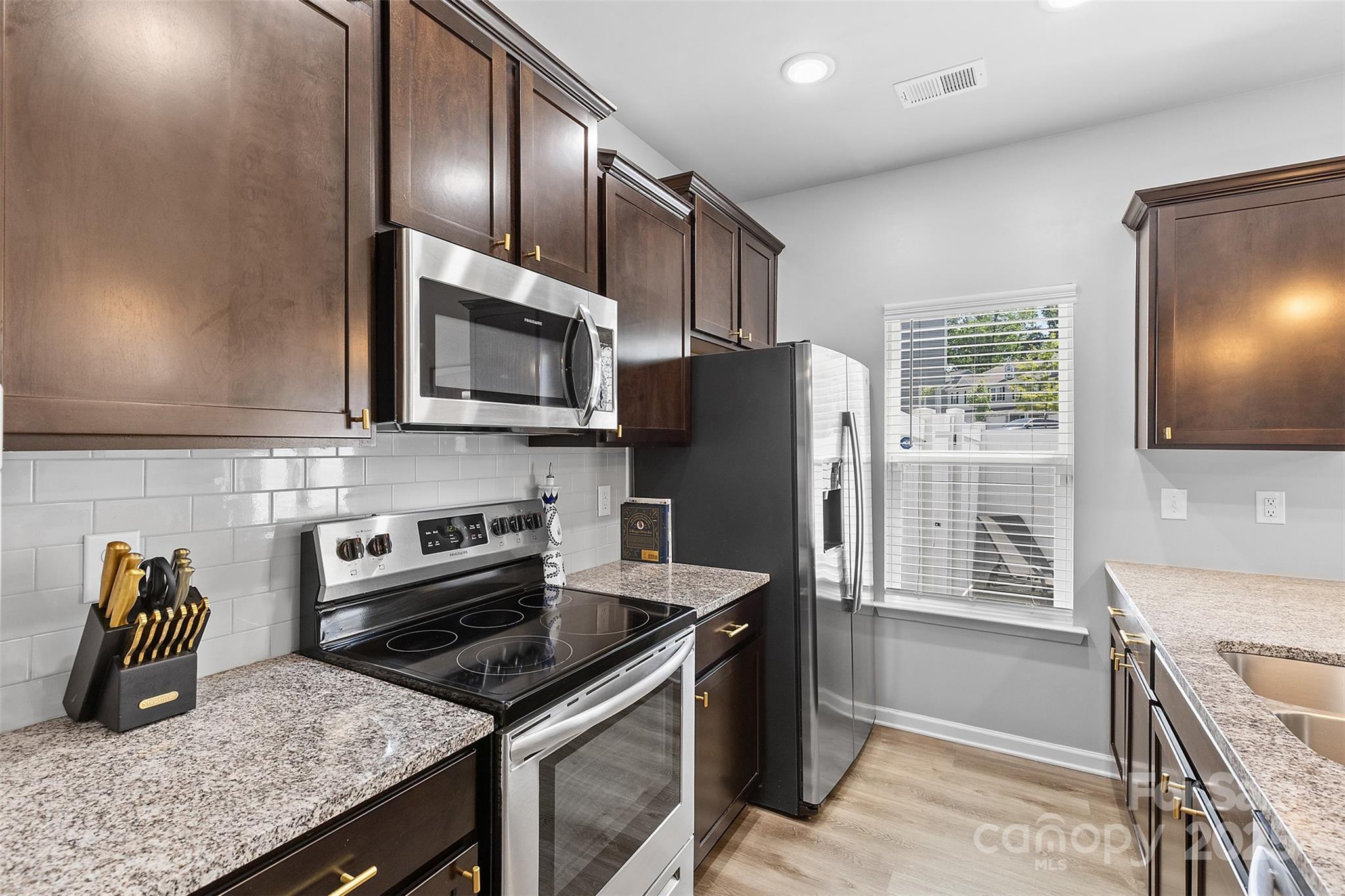 Townes at Kingstree - Residential