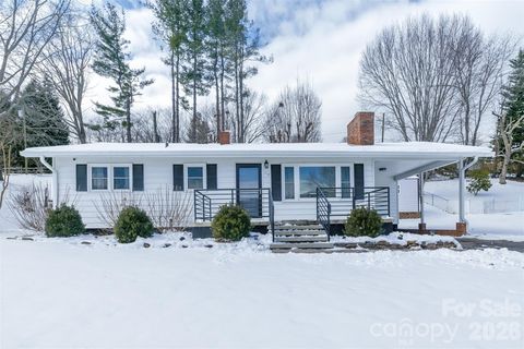 110 Shelton Street Waynesville NC 28786