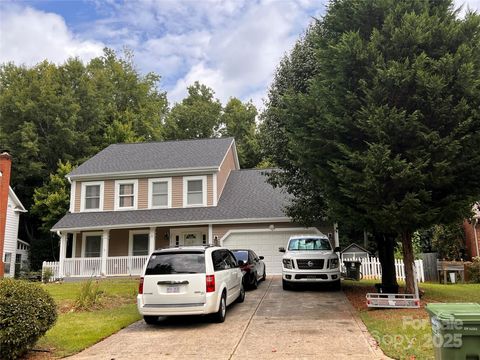 2913 Summerland Drive Charlotte NC 28105