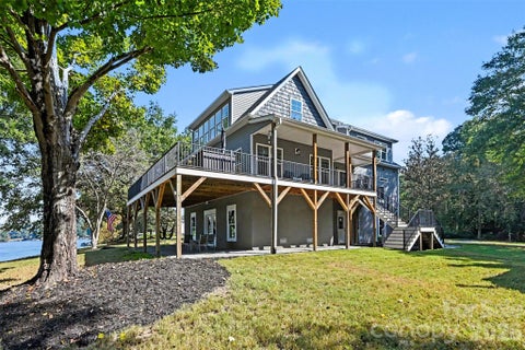 Photo of 1727 Lake Drive, Charlotte, NC 28214 (MLS # 4436745)