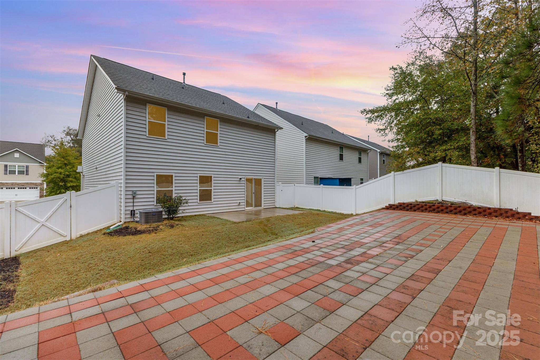 Pecan Ridge - Residential