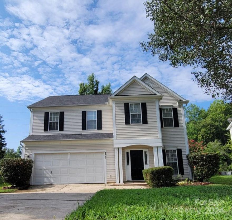 Welcome to your new home in the desirable Turtle Rock Community! This charming 4-bedroom, 2.5-bathroom house boasts a spacious kitchen with ample cabinet space. The primary suite is a true retreat, featuring a tray ceiling, walk-in closet, and an en-suite bathroom with a garden tub and separate glass door shower.

Entire house repainted, new flooring, light fixtures, new toilets, new blinds, garage floor painted.

Spacious living room is perfect for entertaining guests.
Washer, dryer, and refrigerator will remain with the property.

Relaxing backyard is ideal for outdoor activities or simply unwinding. Backs up to a serene natural area.
Family-Friendly Neighborhood: Peaceful community with swimming pool, nearby parks and walking trails.

Don't miss the opportunity to make this beautiful house your home. Contact us today to schedule a viewing!