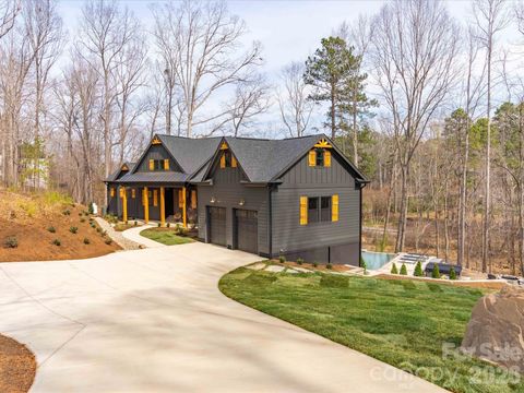 Photo of 562 Normandy Road, Mooresville, NC 28117 (MLS # 4378635)
