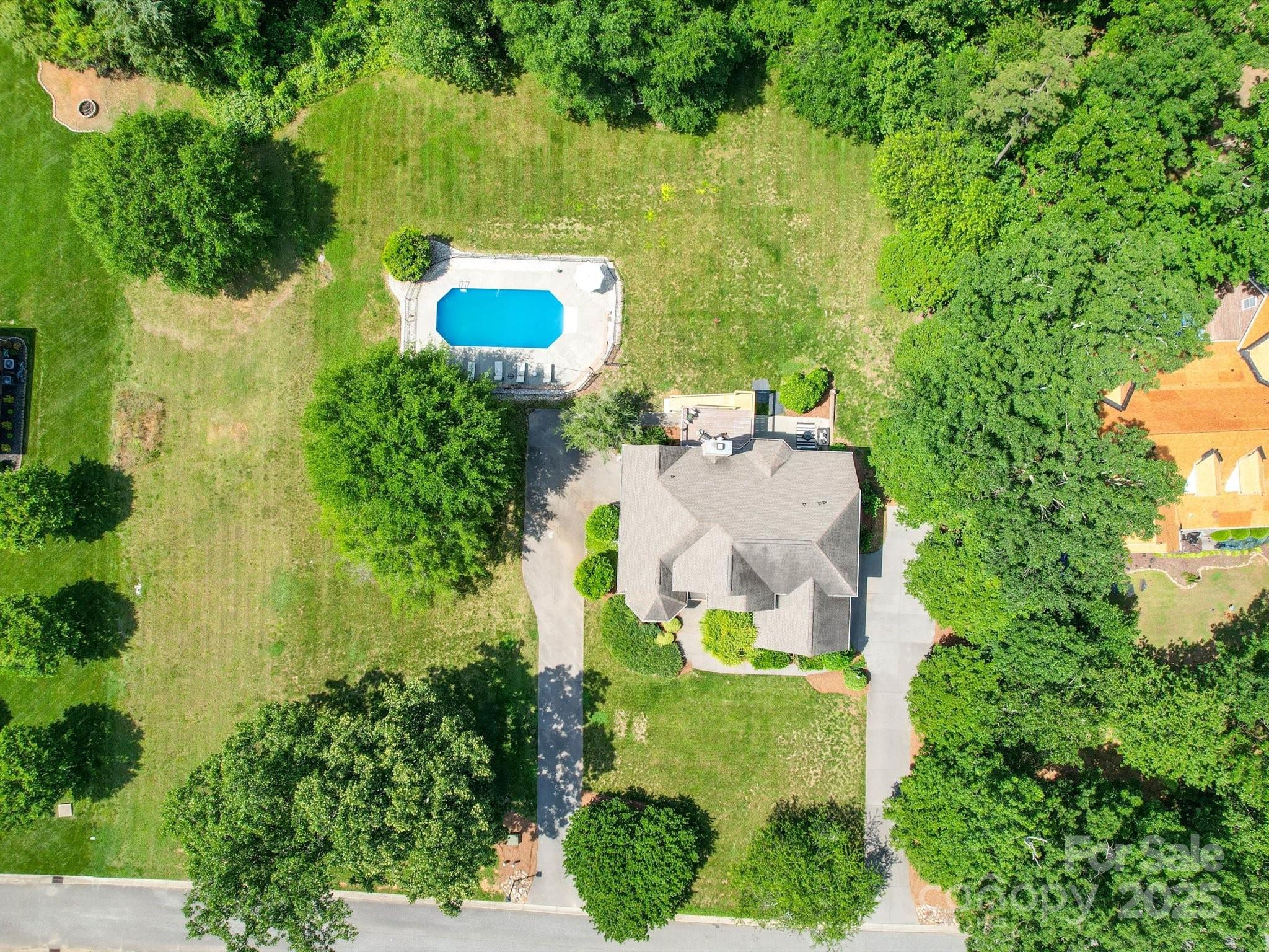 1508 Avalon Oaks Court