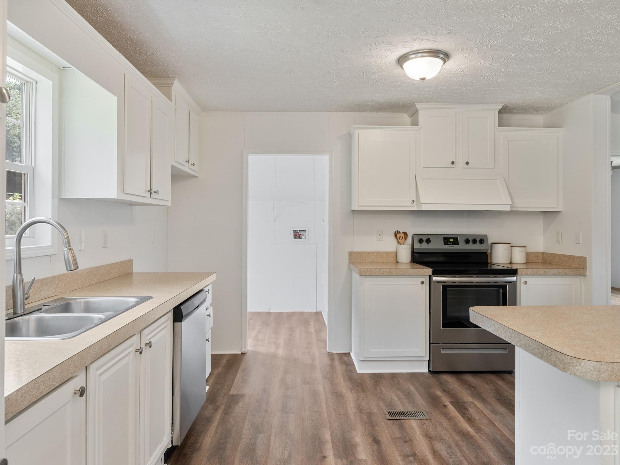 Cedar Bluff - Residential