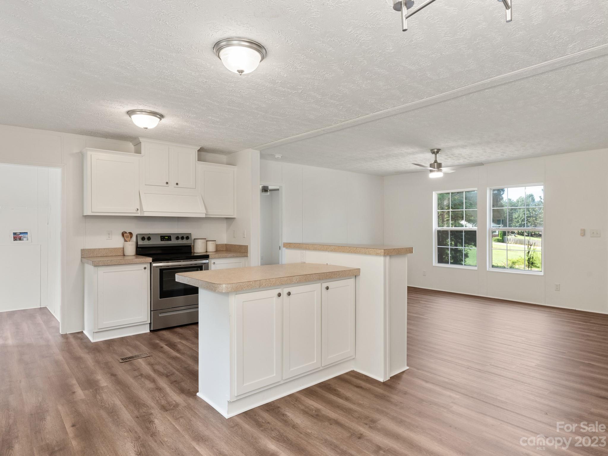 Cedar Bluff - Residential