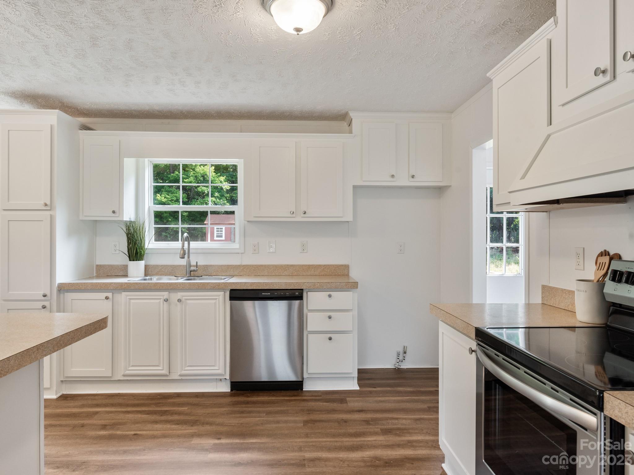 Cedar Bluff - Residential