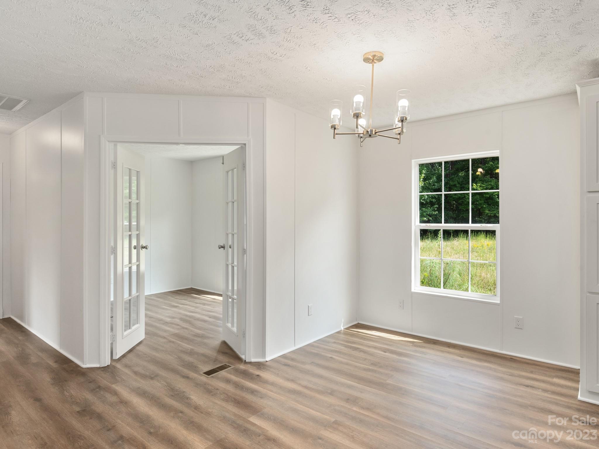 Cedar Bluff - Residential