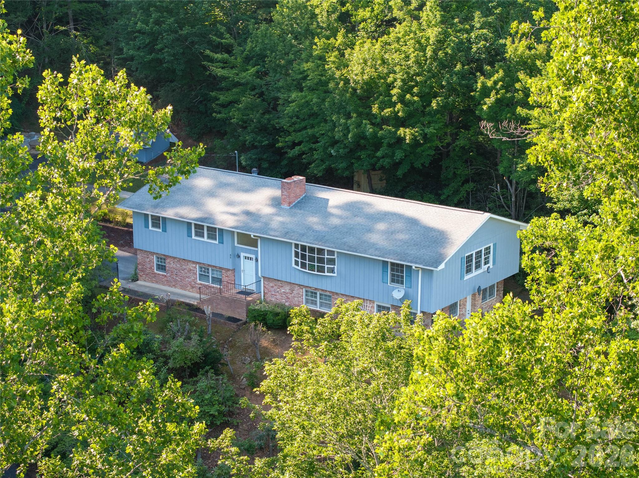 45 Mountain View Avenue