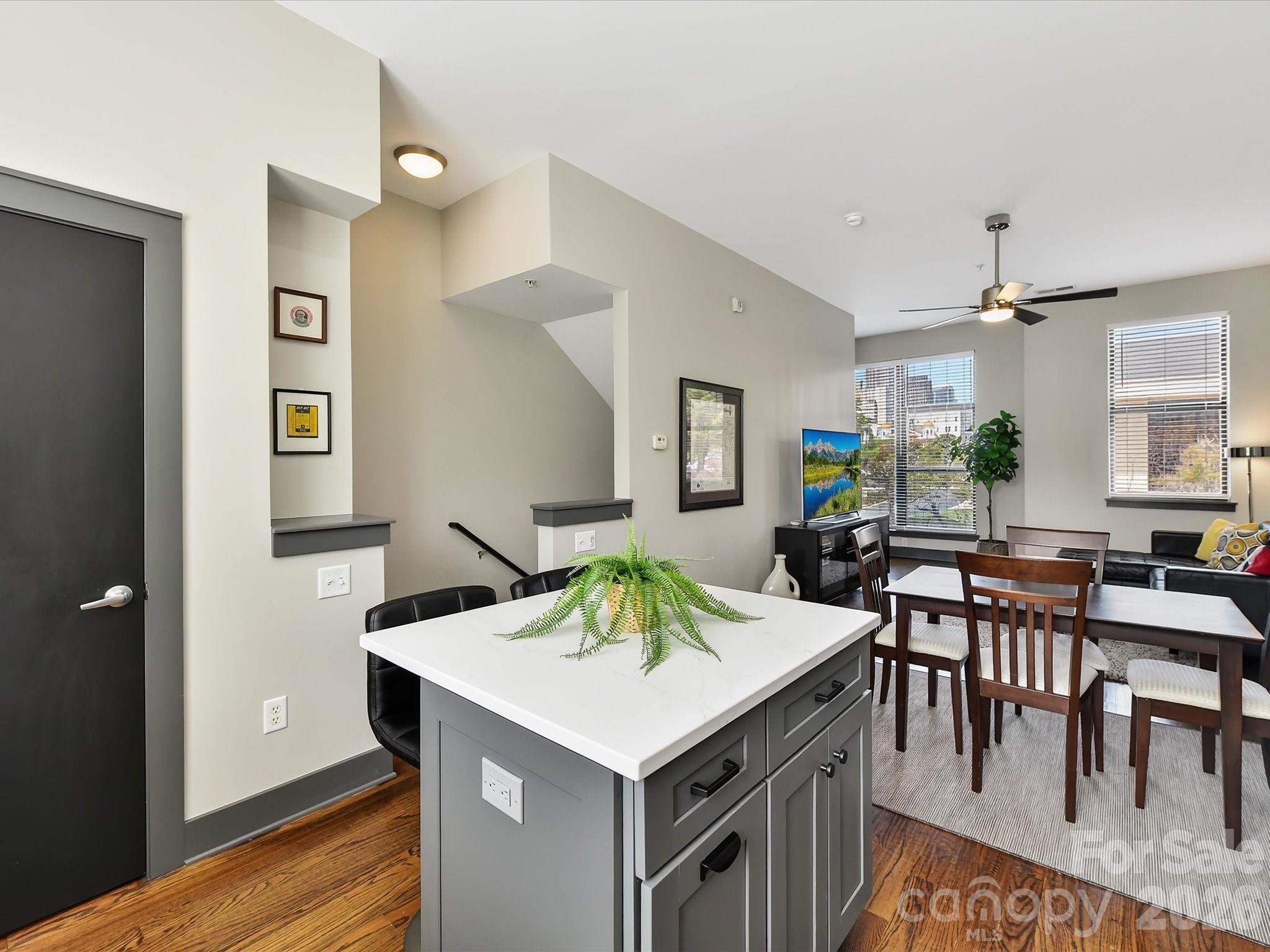 M Street - Residential