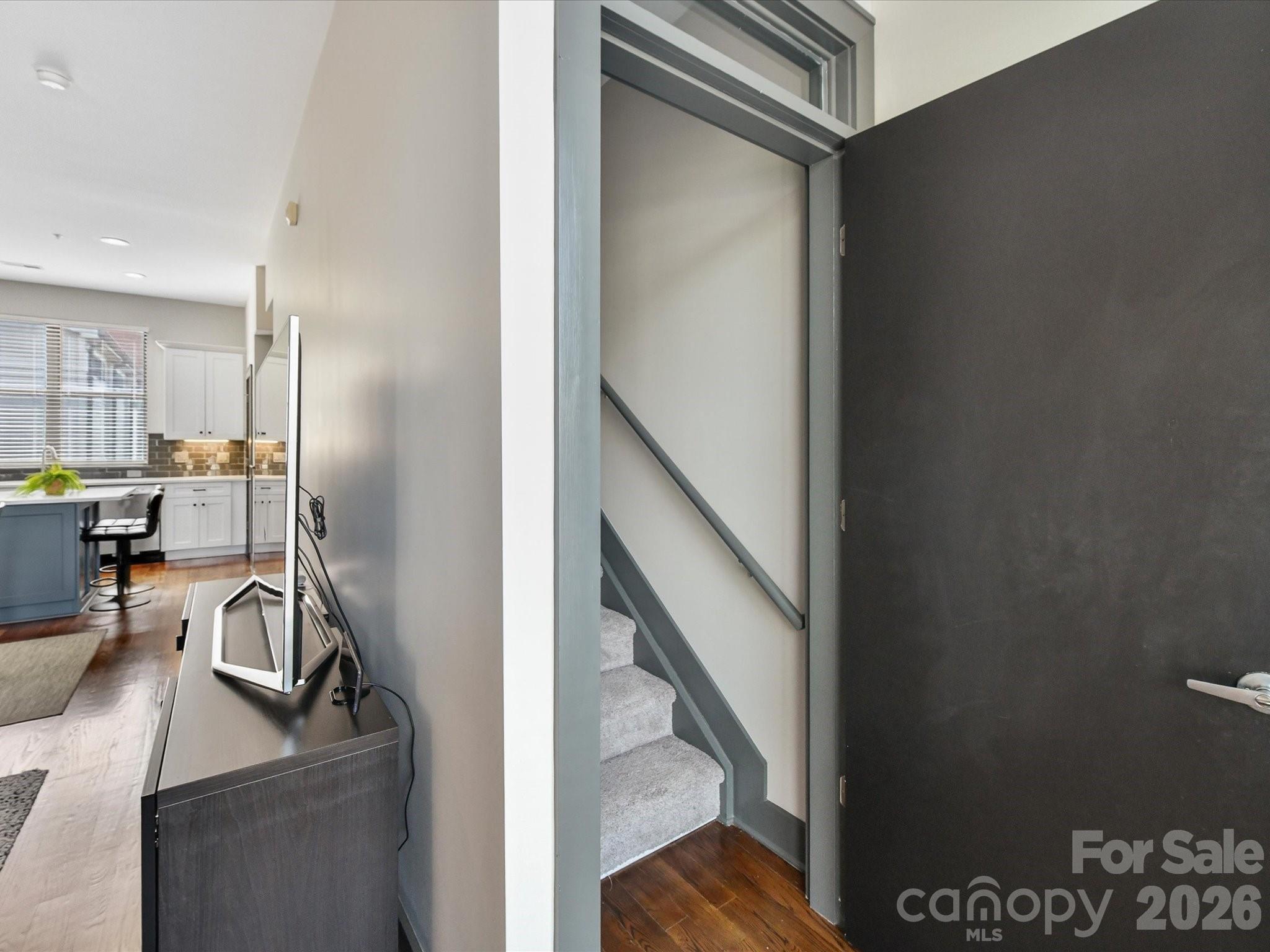 M Street - Residential