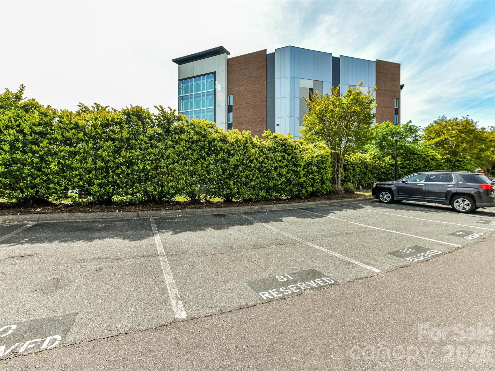 M Street - Residential