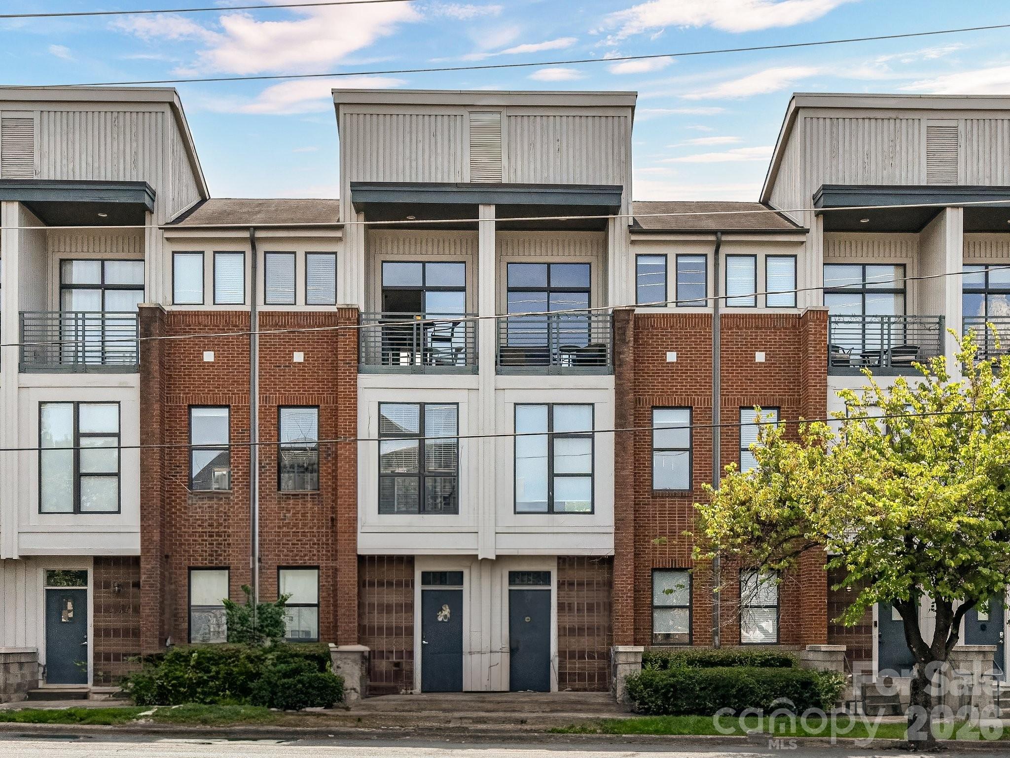 M Street - Residential