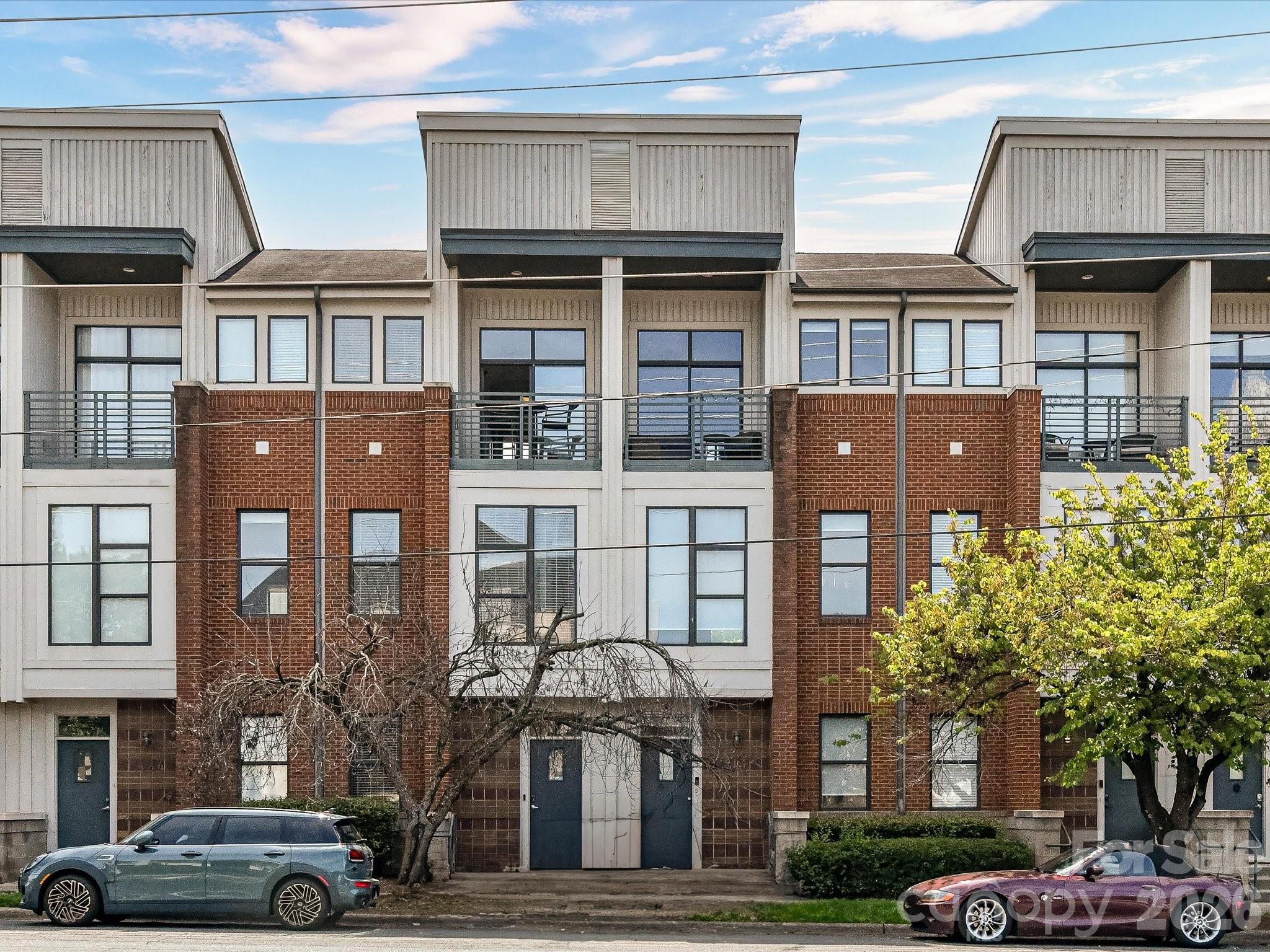 420 N Mcdowell Street