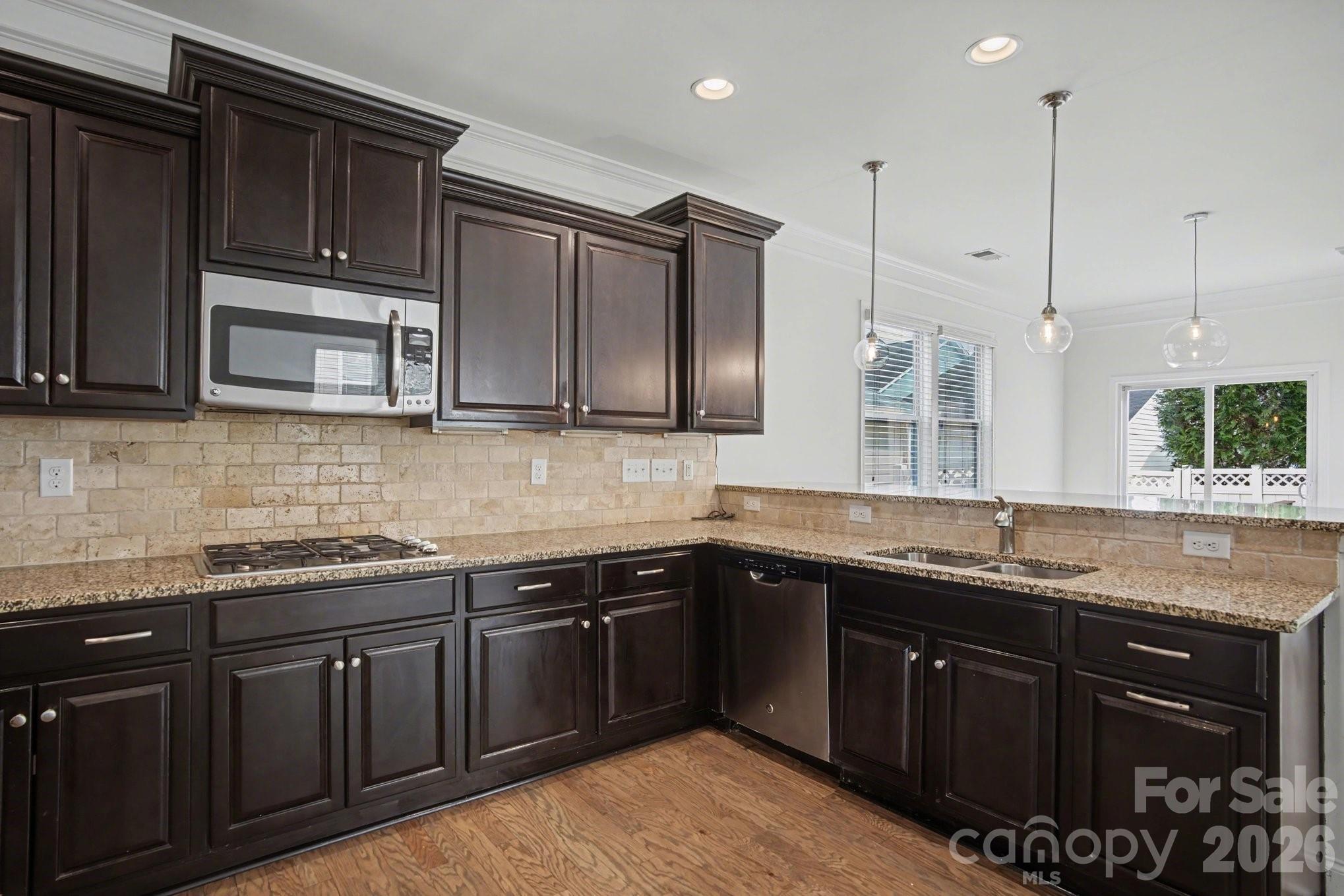 Summers Walk - Residential