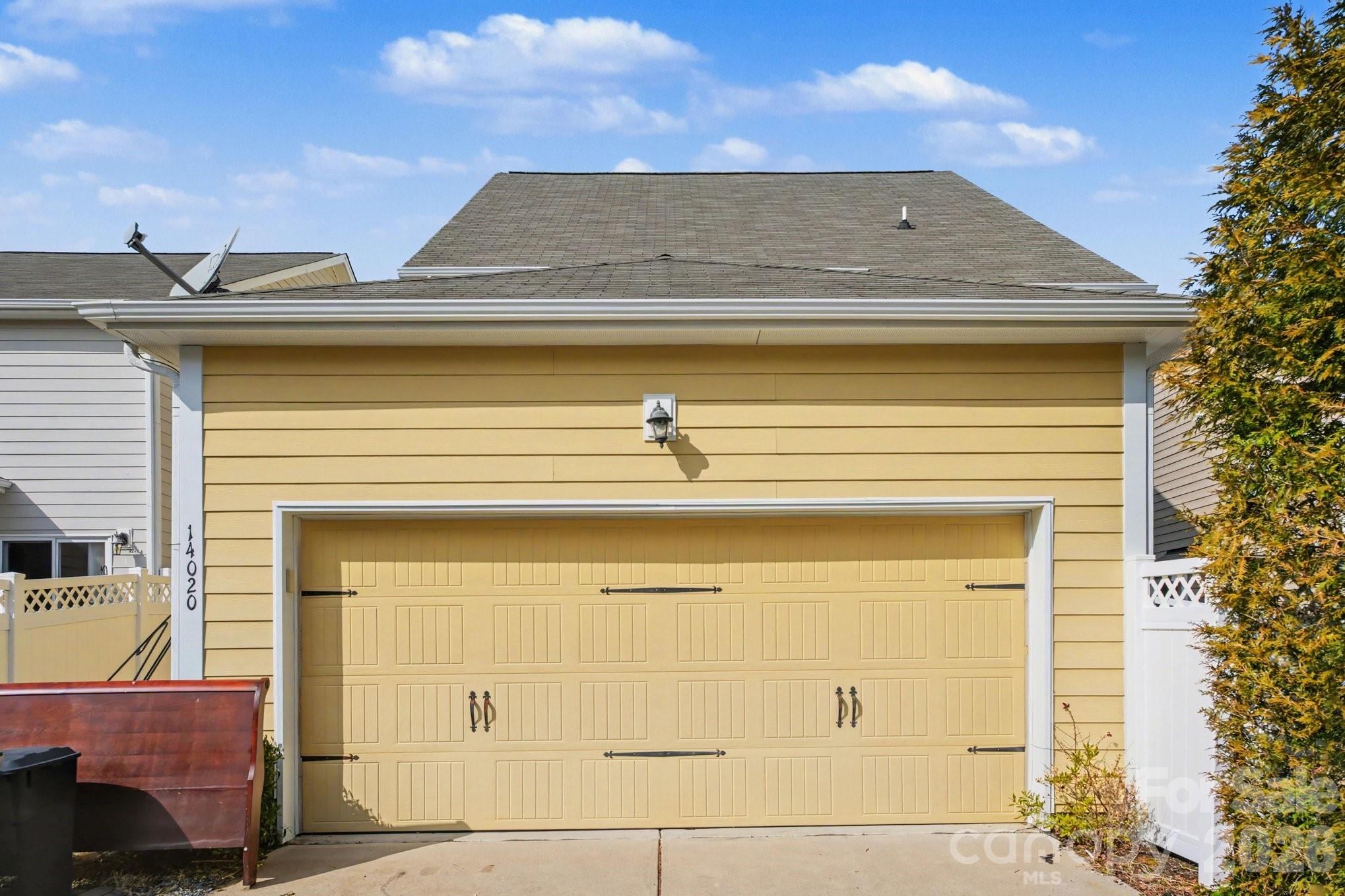 Summers Walk - Residential