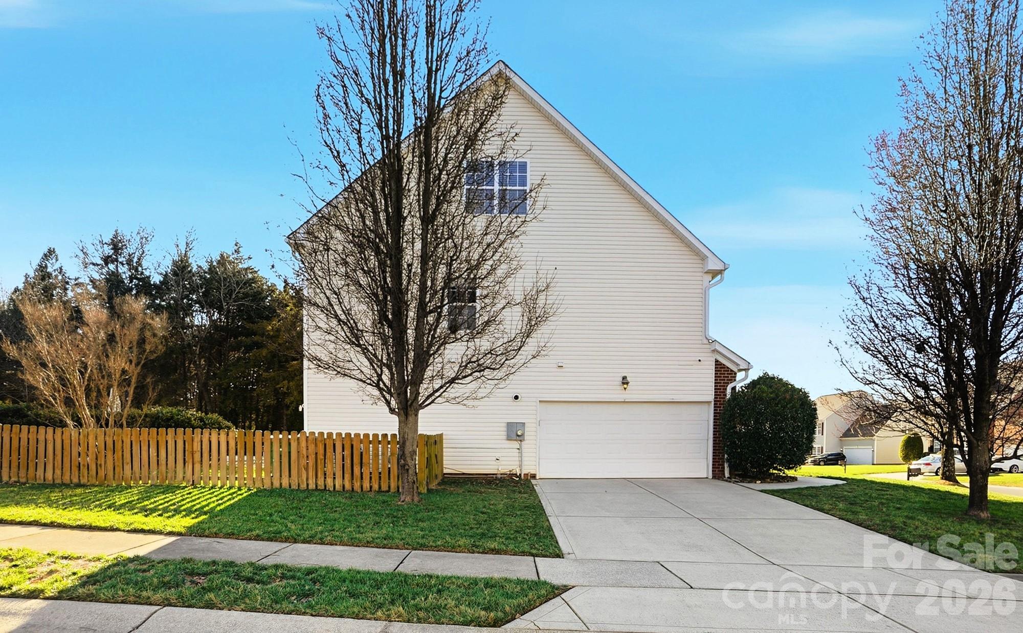 Brandon Oaks - Residential