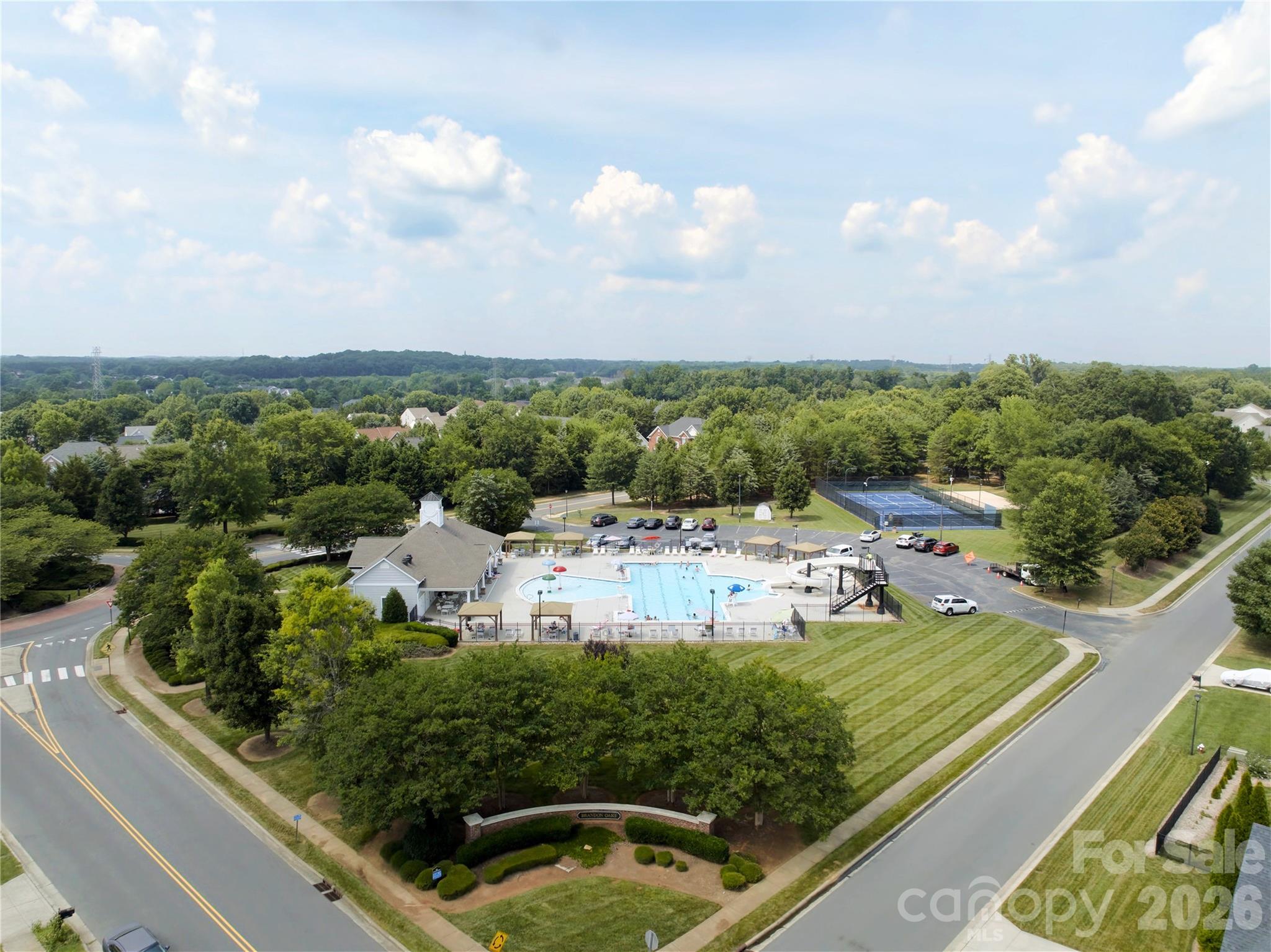 Brandon Oaks - Residential