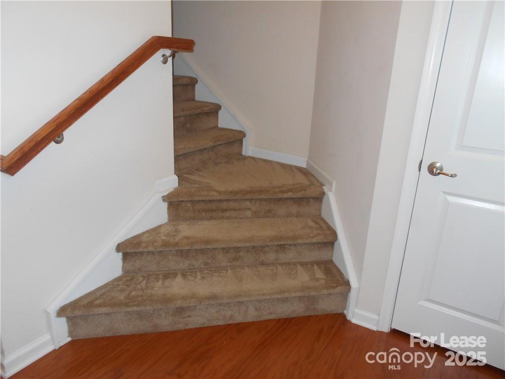 2605 Silverthorn Drive