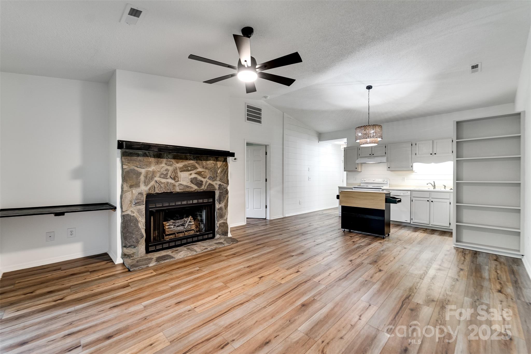 45B Mountain View Villas None