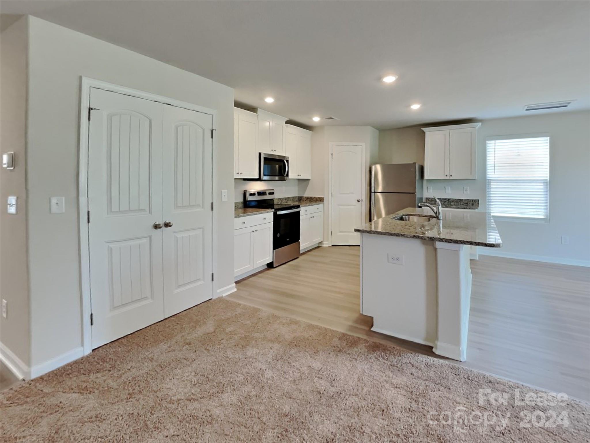 Unknown - Residential Lease