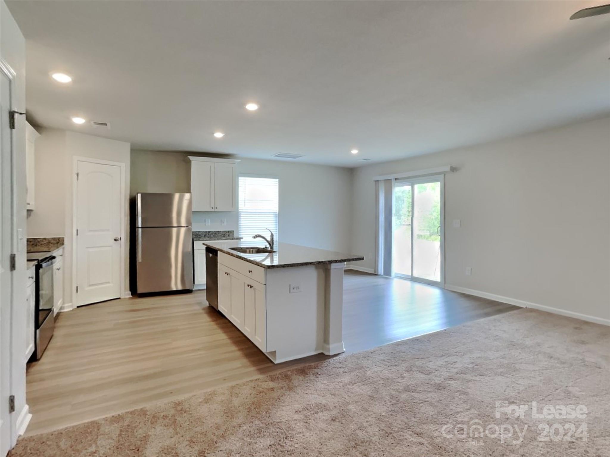 Unknown - Residential Lease