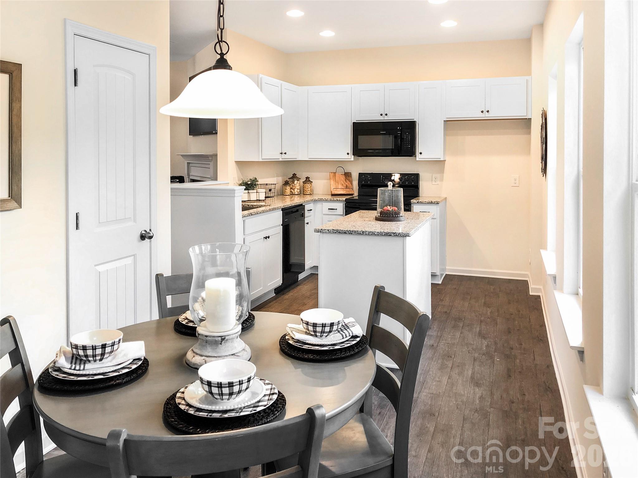 624 Rowe Crossing Drive 37
