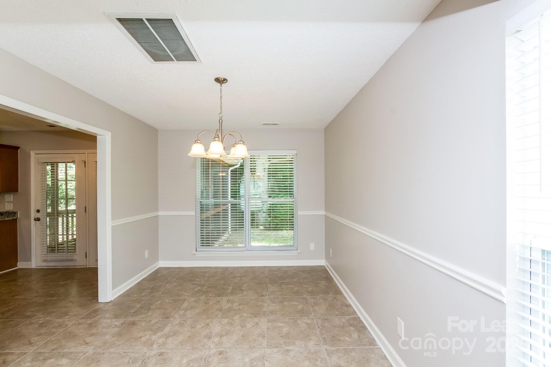 Ravenwood Estates - Residential Lease