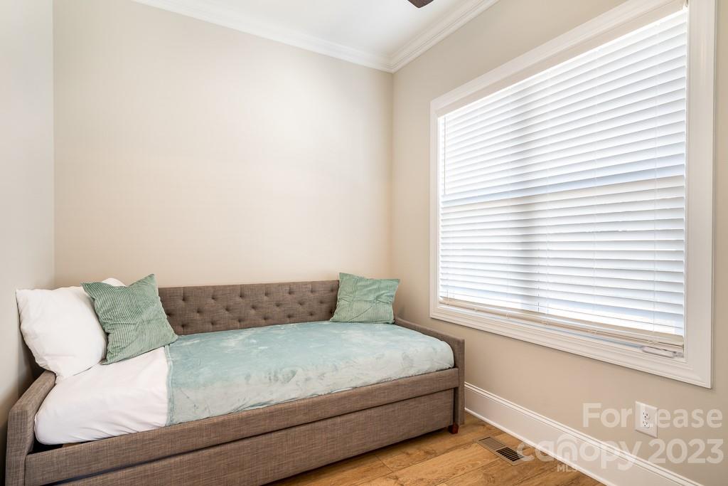 Morrison Point - Residential Lease