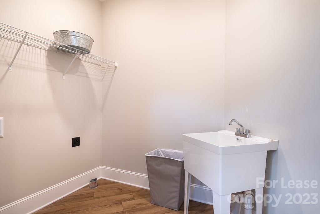 Morrison Point - Residential Lease