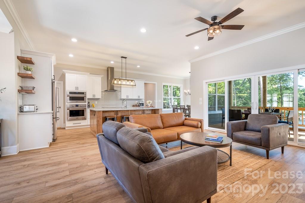 Morrison Point - Residential Lease