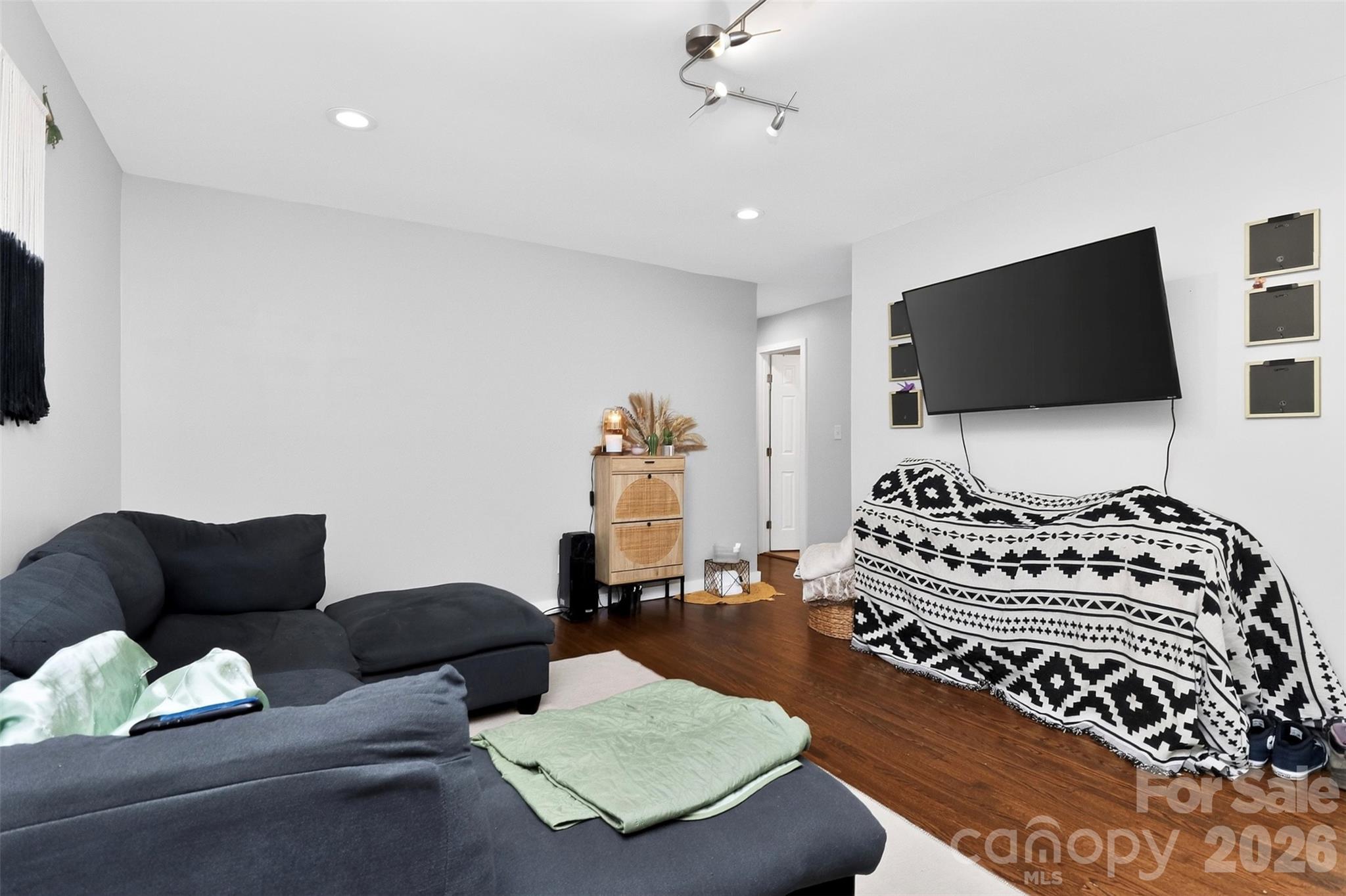 Shamrock Terrace - Residential Income