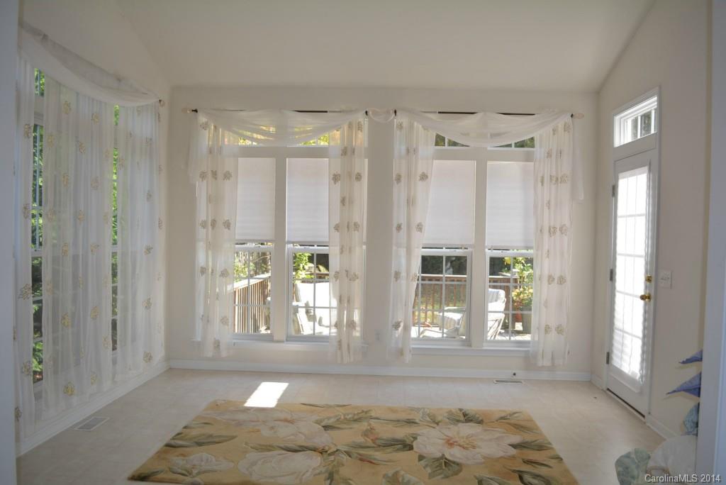 Sunset Pointe - Residential