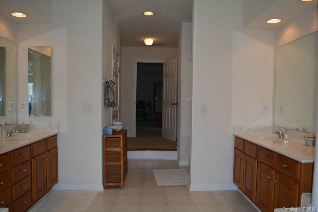 Sunset Pointe - Residential