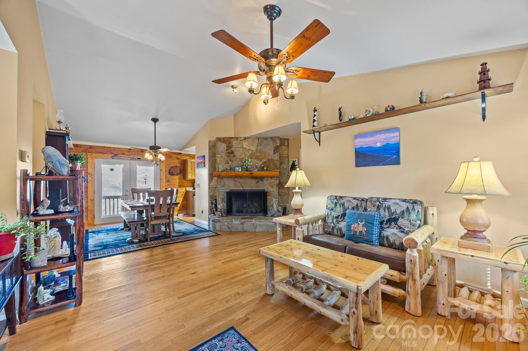 Alpine Mountain - Residential