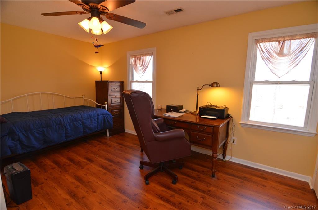 Lakewood Gardens - Residential