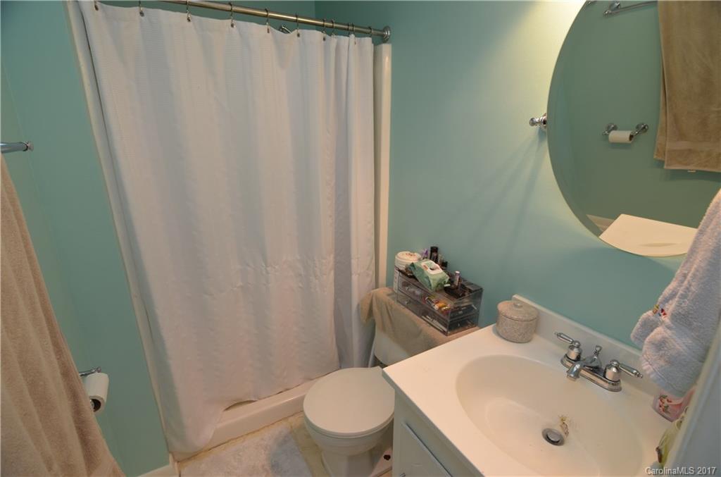 Lakewood Gardens - Residential